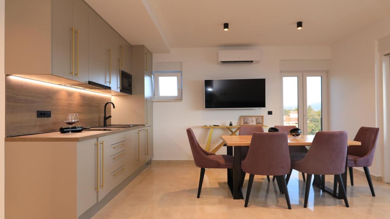 מסלניקה Adastra Apartments מראה חיצוני תמונה