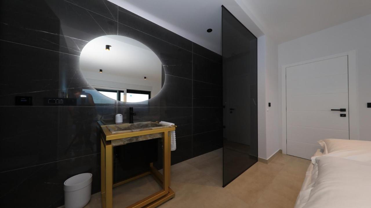 מסלניקה Adastra Apartments מראה חיצוני תמונה