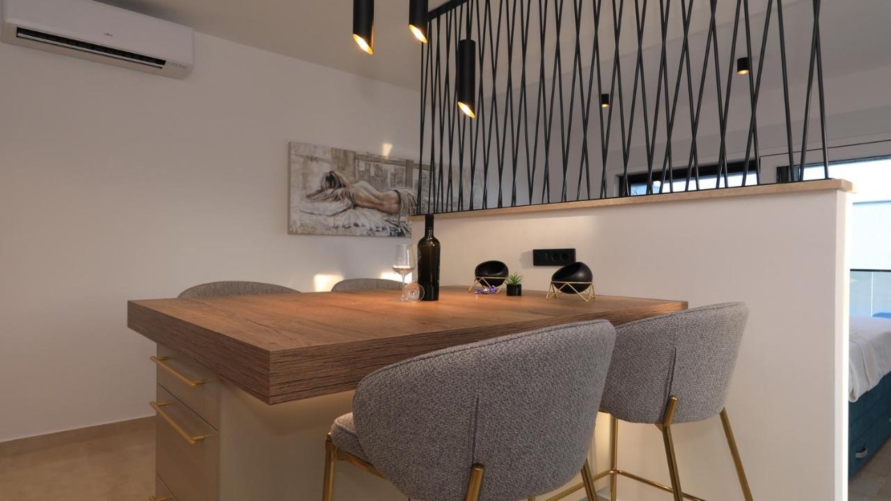 מסלניקה Adastra Apartments מראה חיצוני תמונה
