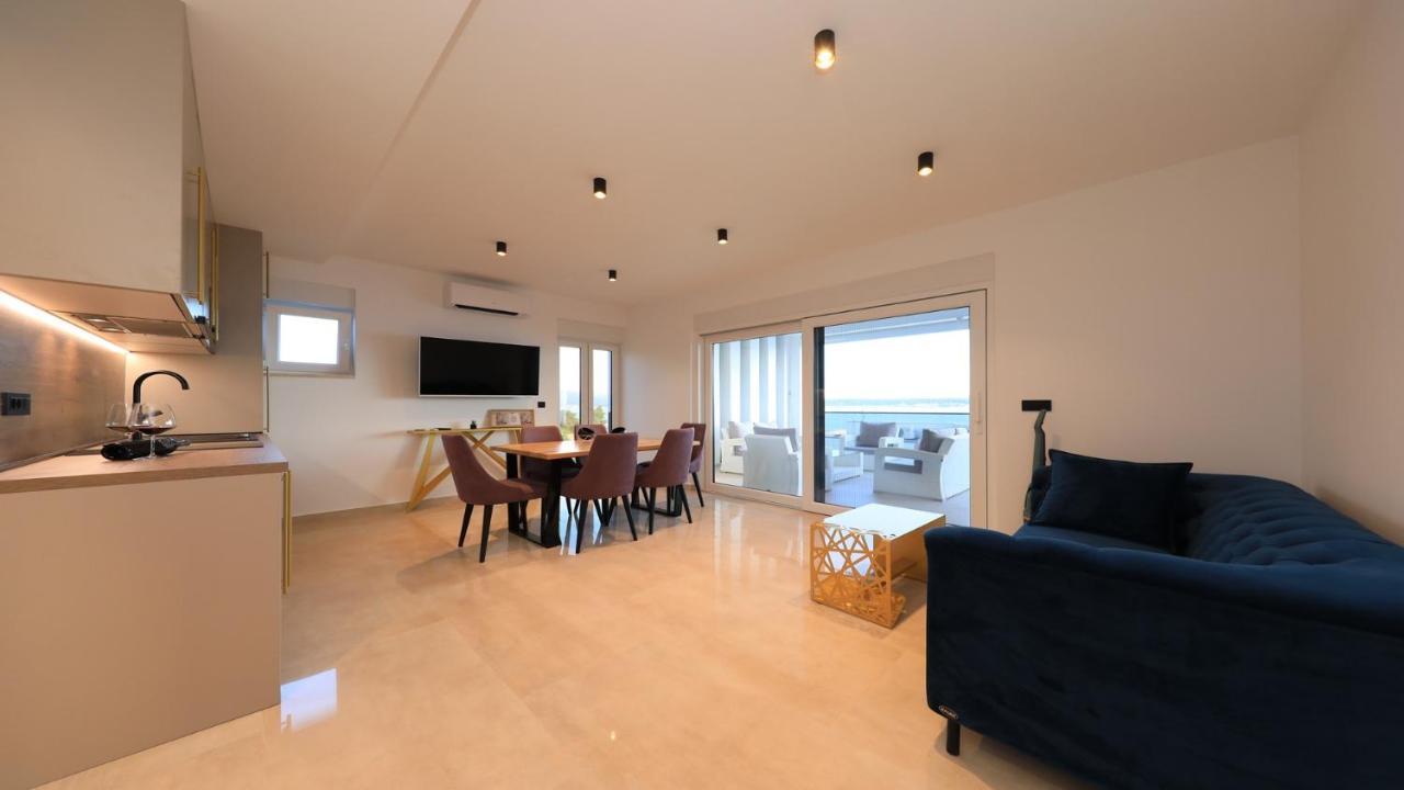 מסלניקה Adastra Apartments מראה חיצוני תמונה