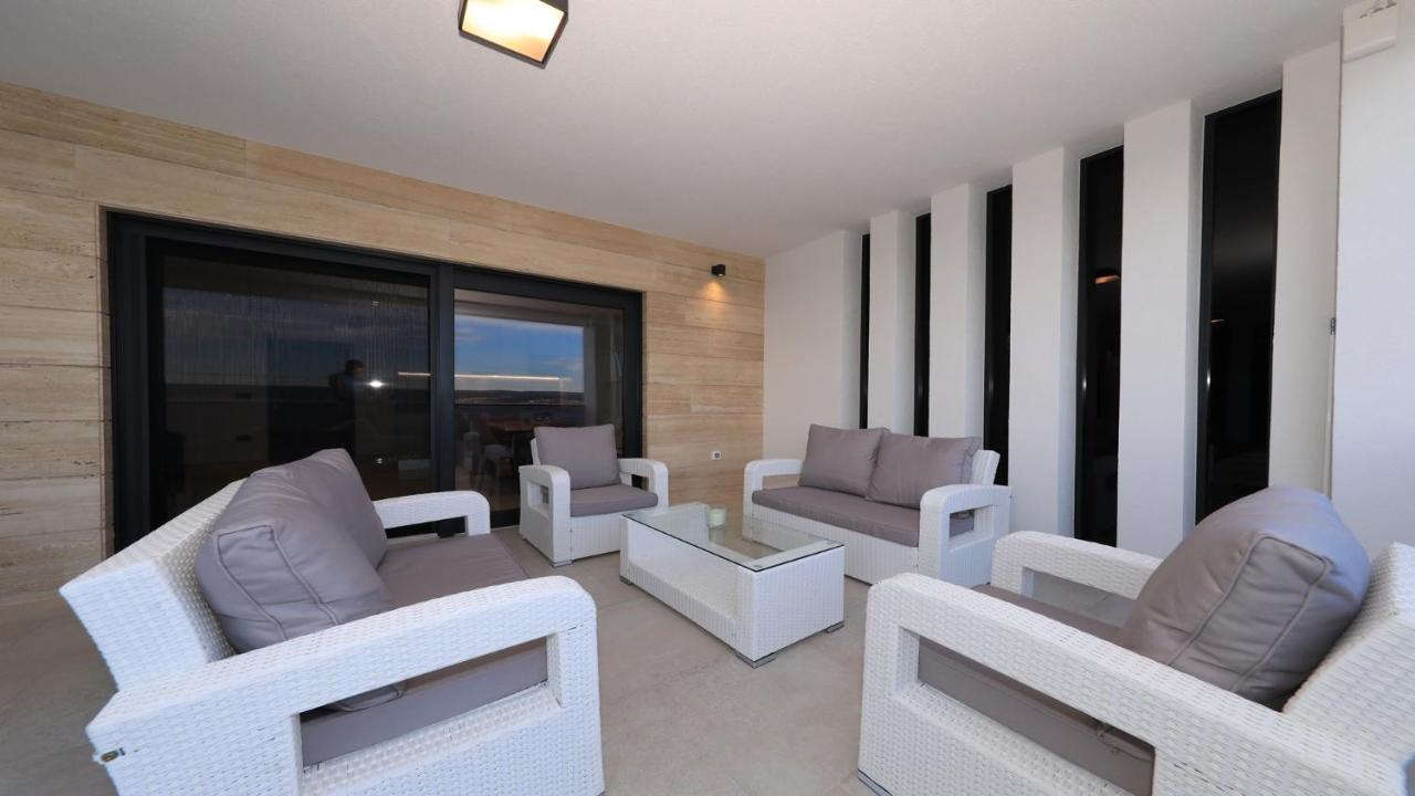 מסלניקה Adastra Apartments מראה חיצוני תמונה